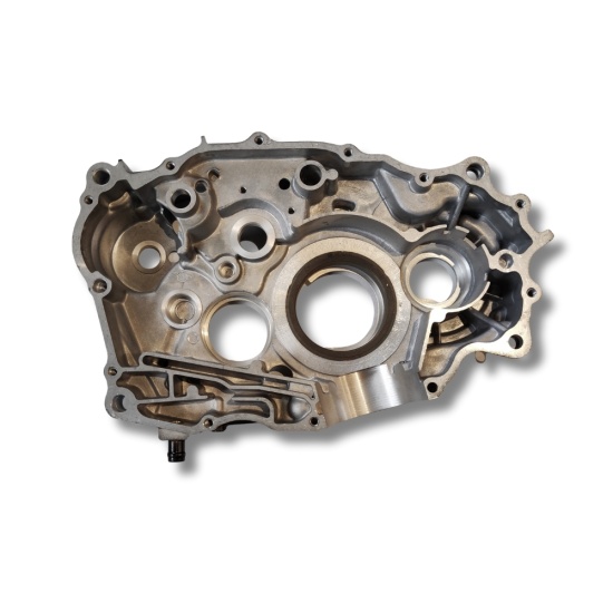 Большое фото товара - Корпус картера правый в сборе MM3 162FMJ 137, 22167. Вариант №2